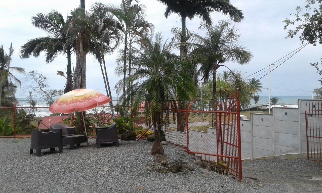 Hotel Roca Mar Playa Bonita Puerto Limon Exterior foto