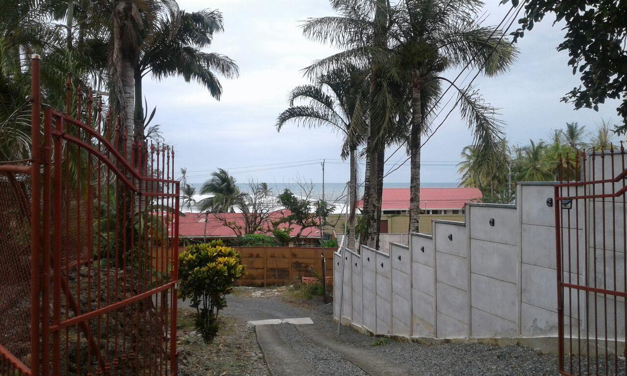 Hotel Roca Mar Playa Bonita Puerto Limon Exterior foto